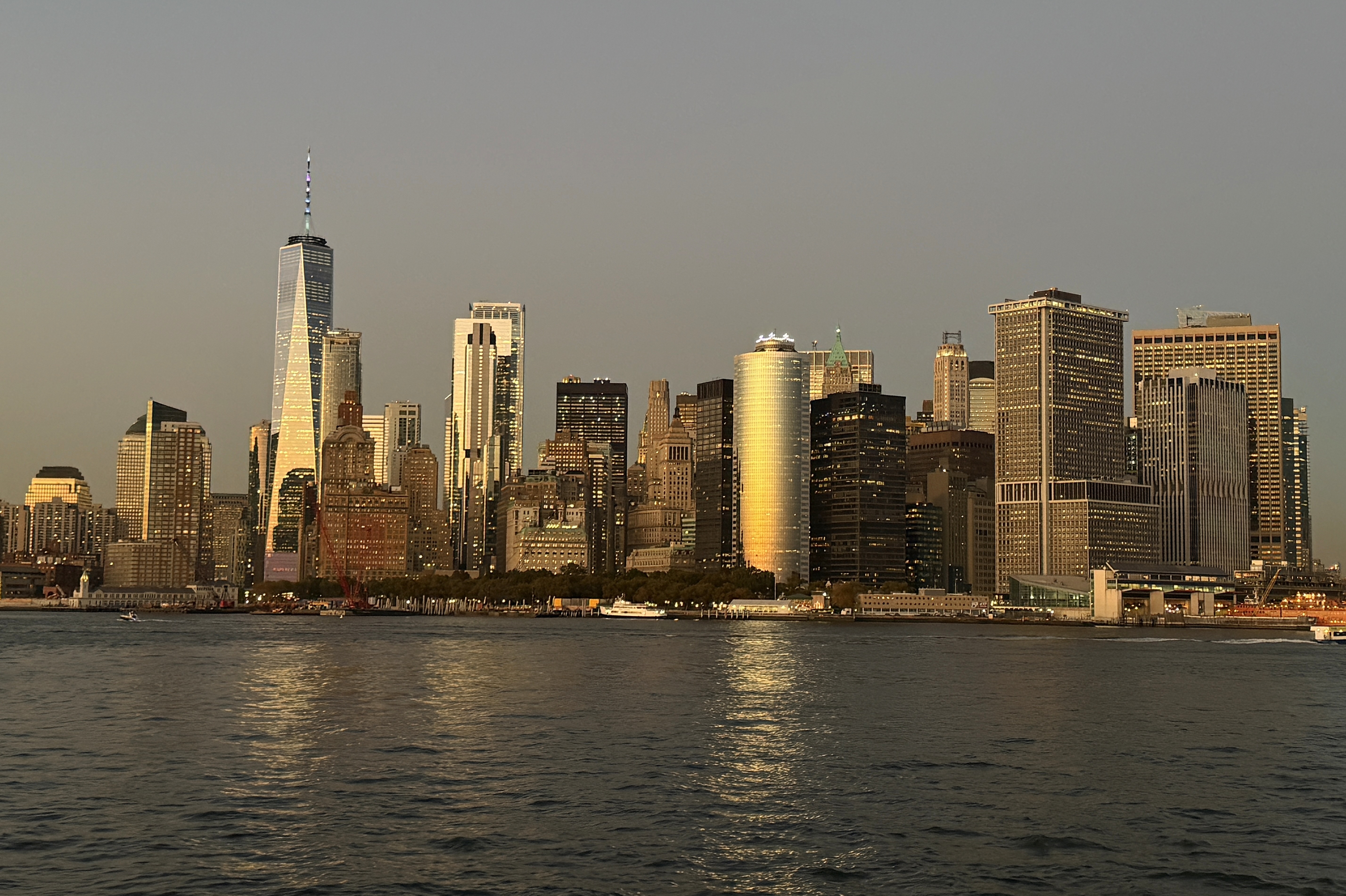 Skyline de New York au coucher du soleil